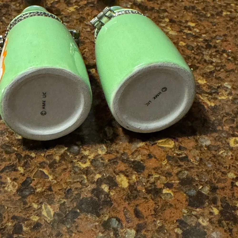 Hallmark Bubbly Champagne Trinket Boxes set of 2 - Picture 6 of 8